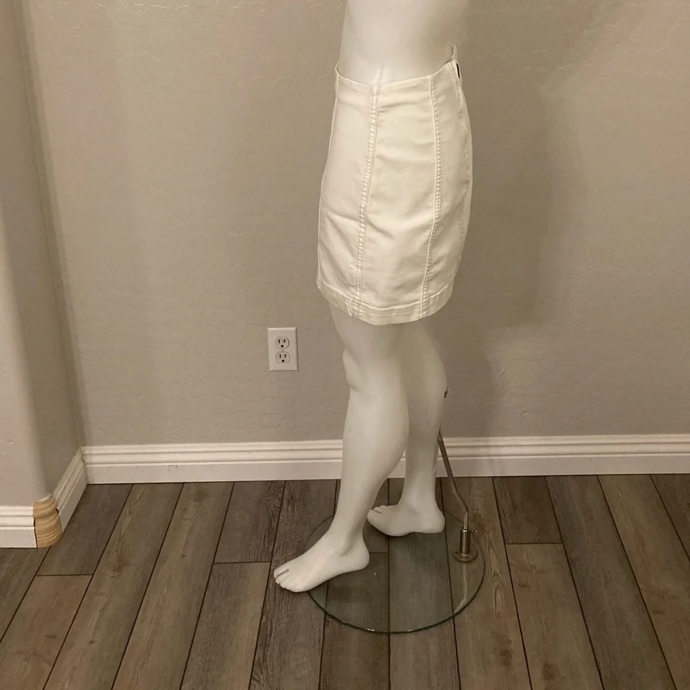 Free People White Modern Femme Denim Skirt Size 8